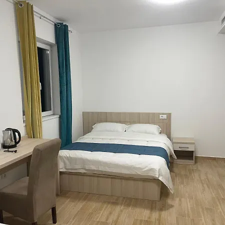 In Superior如家 فندق