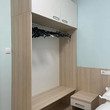 فندق In Superior如家 *