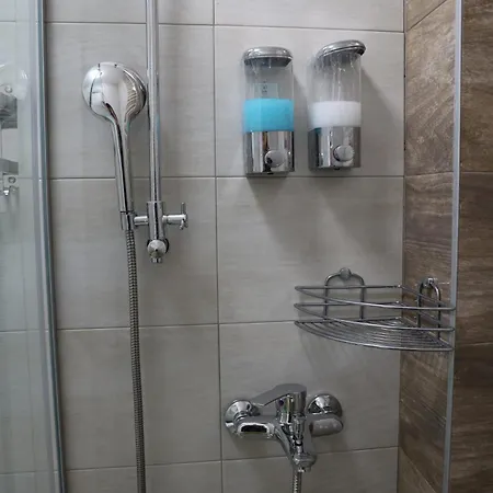 In Superior如家 فندق