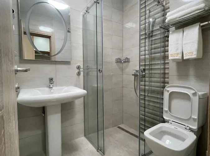 فندق In Superior如家 *