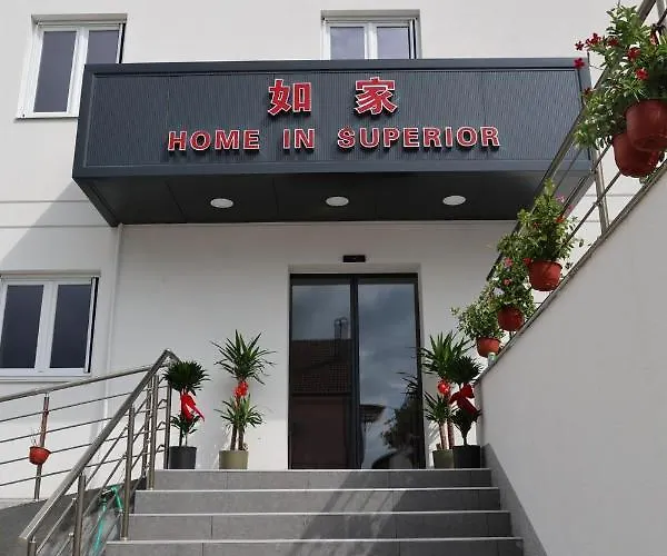 In Superior如家 Surčin