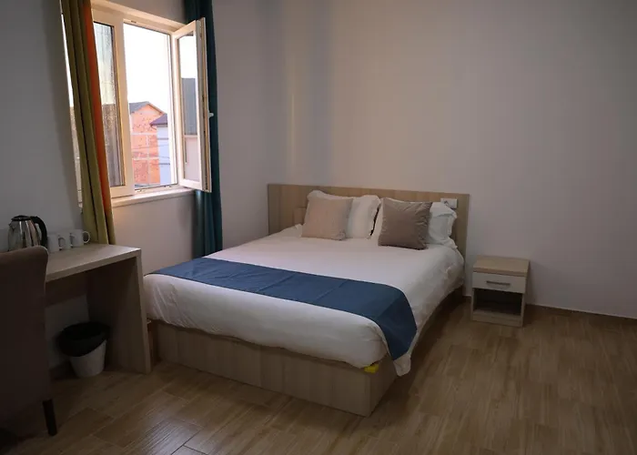 In Superior如家 فندق